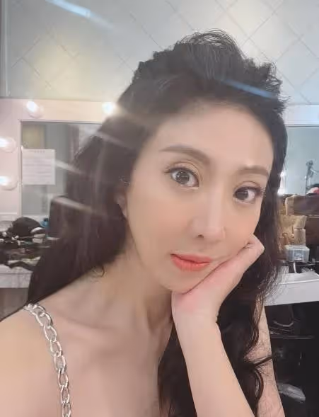 罕病兒情況惡化！51歲本土劇女星淚崩「被宣判活不過今年」心痛喊「他走我也會走」：誰可以救救他