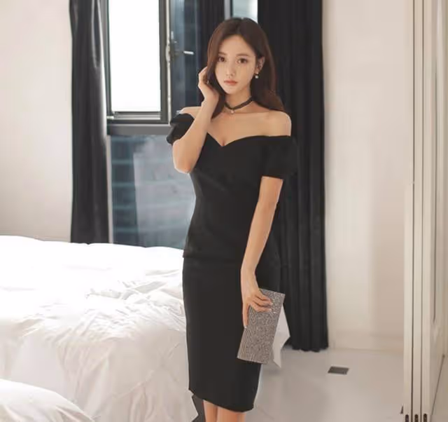 高挑美女穿這樣的包臀連衣裙， 第5個真的很迷人