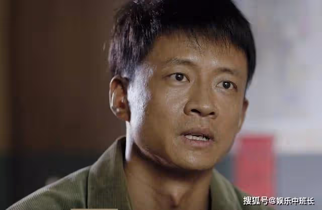 《人生之路》巧珍未婚生子，和馬栓在縣城開珍珍麵館，高加林被掃地出門