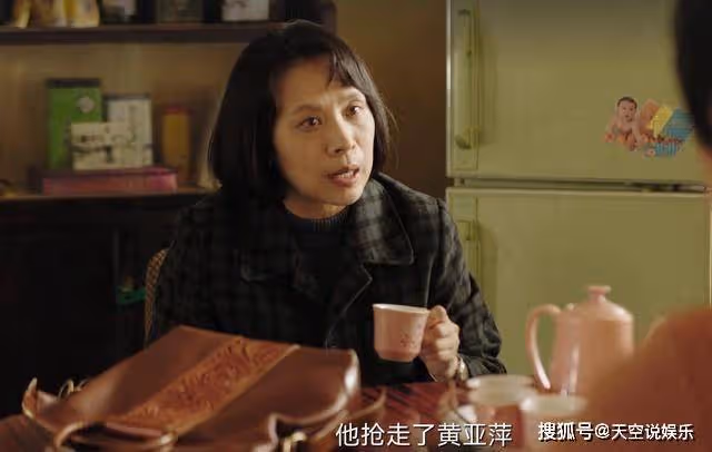 《人生之路》高加林與黃亞萍分手後，才知道他對巧珍的愛有多殘忍
