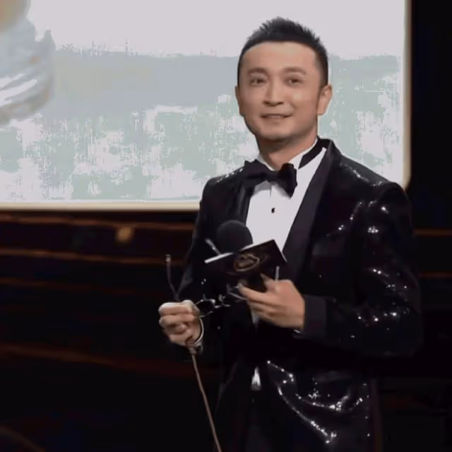 尼格買提:回應微博之夜接私活,直言自己便宜,曾說月工資7000多
