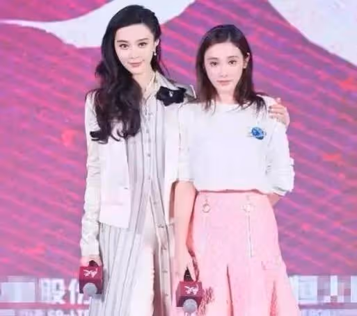 曝:某90後小花私生活混亂,為資源陪睡多位公司高層,整容臉明顯