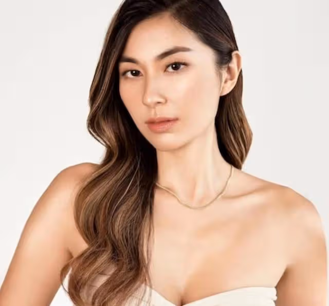 氣質佳!TVB金牌綠葉現身愛女攝影展,學歷高身材火辣卻無意入行