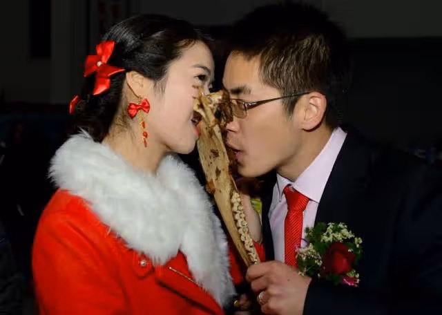 兒媳只要2萬彩禮,我以為撿到了寶,直到我看見她的診斷證明!