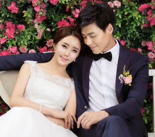 前妻結婚，我在酒店門口守了一天，她發來信息：愛過，祝你幸福！