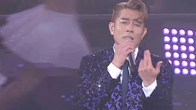 張國榮音樂會看點大全!2天王獻唱,眾星淚目,2000萬人在線追憶