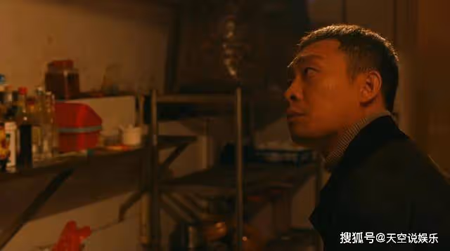 《他是誰》三個細節曝光兇手身份，竟是衛國平最信任的他，陳山河死得太冤