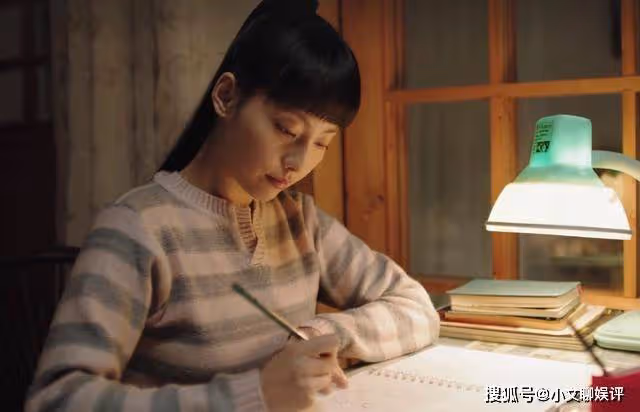 《人生之路》初來上海，高加林不倫不類的著裝，暗藏了一個野心