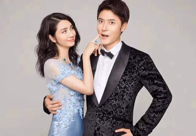 畢瑩主動退出?張丹峰洪欣合體直播,出軌也不離婚,背後原因曝光