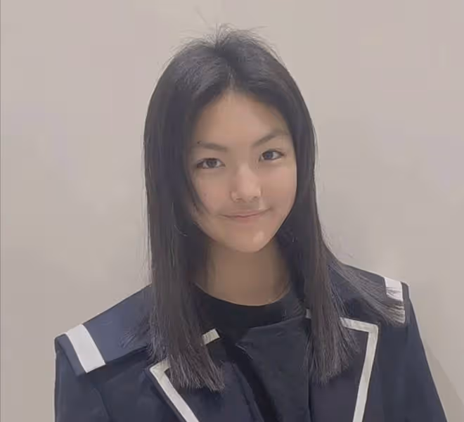 王詩齡跟隨爸爸去理髮店,霸氣八字眉引熱議,被調侃像王岳倫弟弟