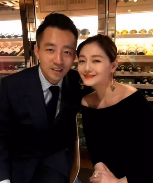 汪小菲：去台灣與兒女團聚，S媽欲說服不要吵架，汪小菲兩字回復