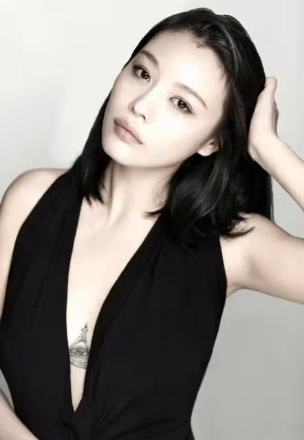 汪峰17歲女兒又變漂亮了，身高達1.76，與媽媽葛薈婕如同複製粘貼