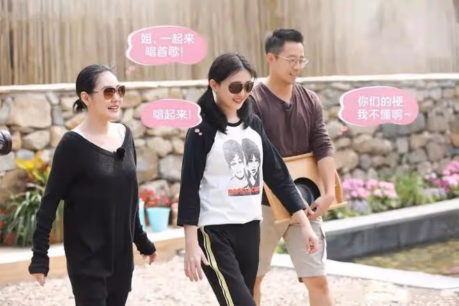 台媒蹲守到汪小菲露面,避談大S和孩子,笑稱回到台北像回家一樣