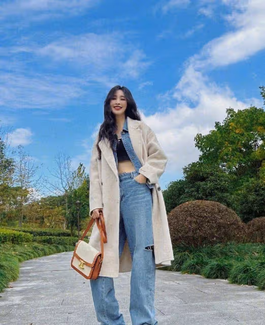 冬天的時尚秘密藏在大衣里，借鑑張儷的私服小巧思，追尋時尚吧
