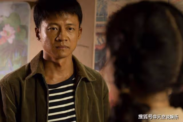 《人生之路》原著中孩子重病，丈夫離世的巧珍，把自己活成了金子
