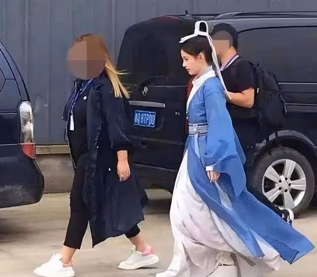 被身高拖累的幾位美女明星,個個都是顏值擔當