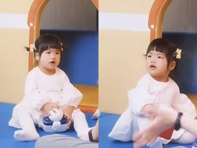 麥迪娜帶兒女做早教，1歲半女兒近照曝光，遺憾未繼承父母高顏值