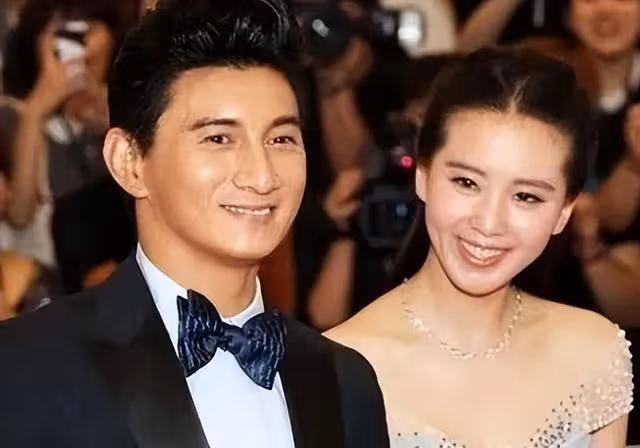 離婚14年後,馬雅舒曝光與吳奇隆分道揚鑣的內幕,真是大家錯怪她