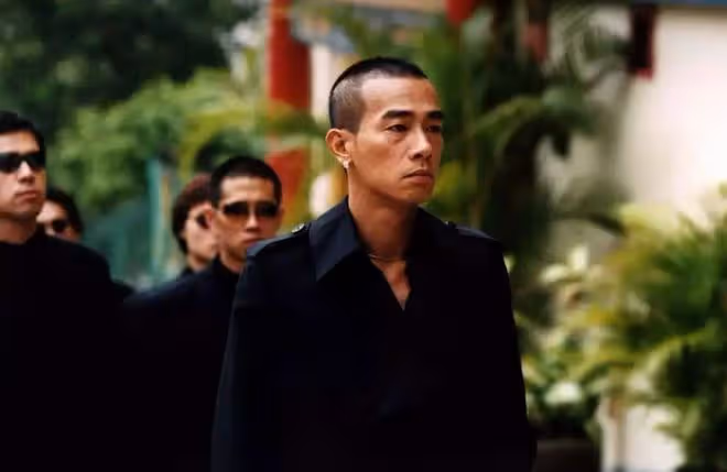 陳小春舊愛疑被外籍老公家暴，傷痕累累哭腫眼，混血寶寶也曾受傷