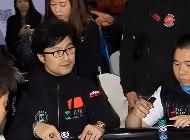 張繼科嗜賭成性牽扯出汪峰，娛樂圈裡的賭鬼，還真不止他們倆