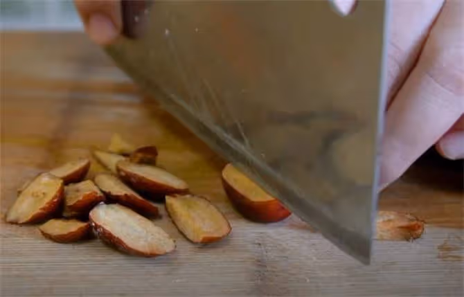 山東水晶粘豆包，不用和面直接做，餡料都是粗糧，糯唧唧吃著真香
