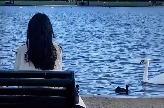 得知兒子買了兩套對門的房子，我和老公卻怎麼也高興不起來