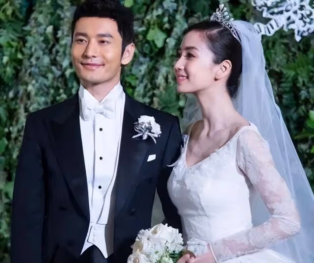 黃曉明成功求婚,與新歡美貌如畫,祝福他們長長久久