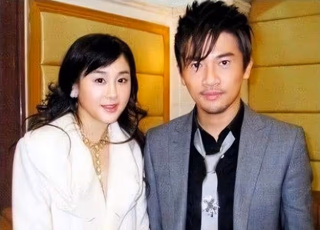 曝咸素媛與小18歲老公離婚!剛花千萬移民越南,男方曾深夜痛哭