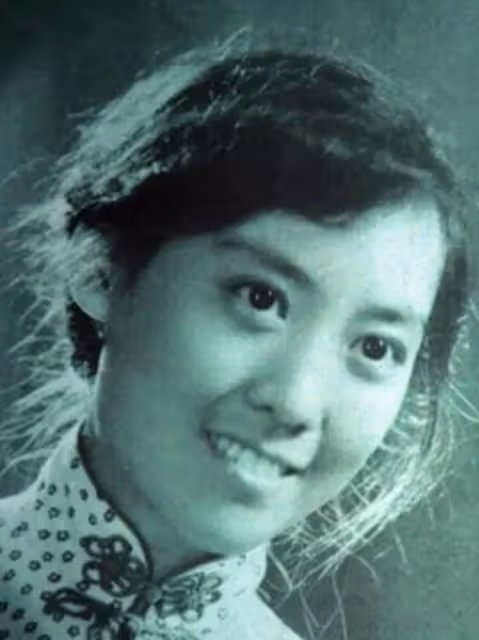 只見過兩次面,75歲李宗仁娶27歲胡友松,稱「我對你一見鍾情」