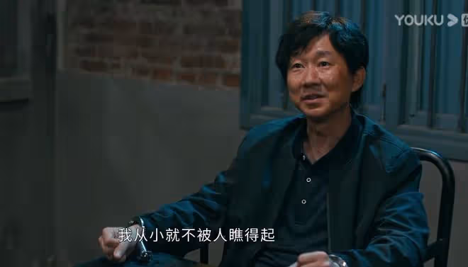 《他是誰》大結局差評一片,挖的幾個坑一個都沒填,編劇真有你的
