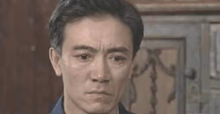 李幼斌為娶嬌妻「凈身出戶」,結束24年婚姻。卻是妻子的第三任丈夫