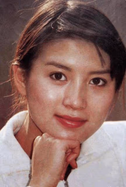 李幼斌為娶嬌妻「凈身出戶」,結束24年婚姻。卻是妻子的第三任丈夫