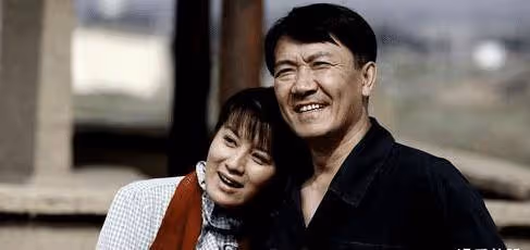 李幼斌為娶嬌妻「凈身出戶」，結束24年婚姻。卻是妻子的第三任丈夫