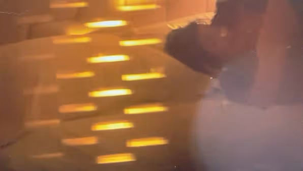 吳磊三分鐘床戲被爆出,飛網友辣評:屁股撅得太高了