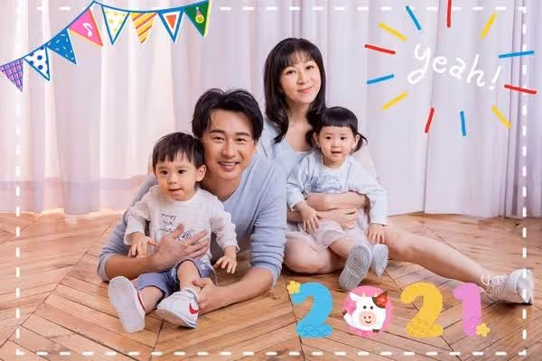 感謝老天厚愛!女星「取卵剩三顆」46歲一次中兩個 結婚8年「甜拍全家福」龍鳳胎長大了