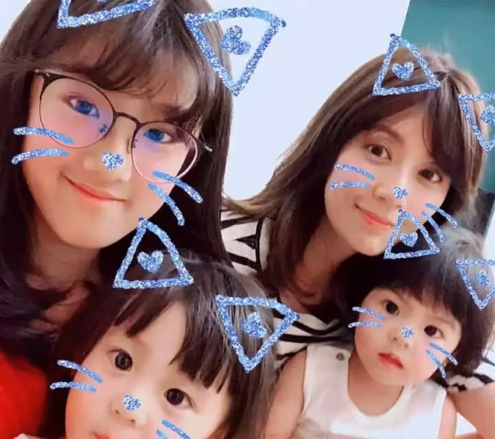 下巴像爸爸、眼睛成弱視,賈靜雯的3個女兒,似乎沒有那麼可愛了。