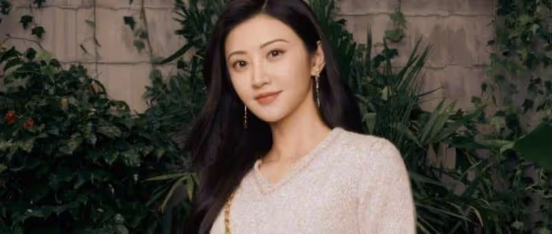 曝狗仔還原景甜遭敲詐過程：私密視頻為偷拍，本人知道後崩潰大哭