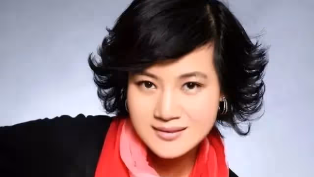 被央視除名的3位女主持，有人知三當三，有人為遺產送家人進監獄