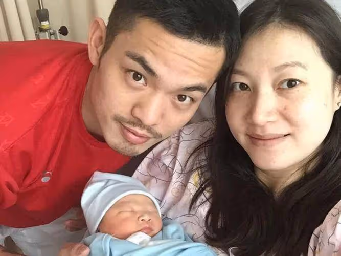 林丹謝杏芳湖南遊玩合影互不搭理，網友：林丹一看性格就有問題