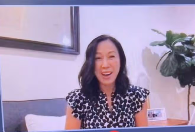 何寶生前女友近照曝光!息影22年氣質仍出眾,已移居美國低調嫁人