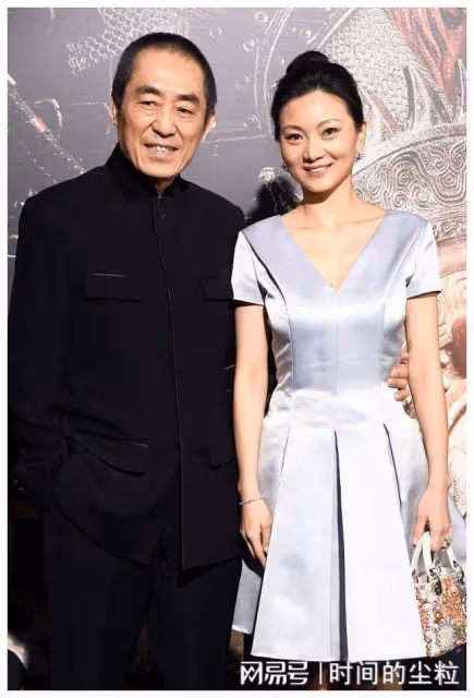 兒子18歲拿導演獎,女兒十歲出書,「老父親」張藝謀的幸福後半生