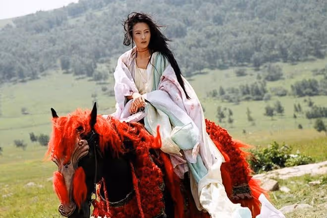 張柏芝當年為何自願配合陳冠希?她含淚說出拍照實情,真相令人唏噓!