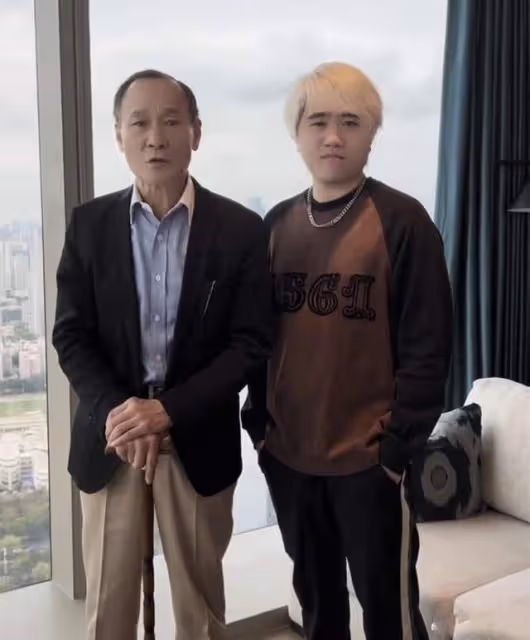 黑道大佬陳惠敏罕現身,老態憔悴走路不穩,曾幫劉嘉玲擺平不雅照