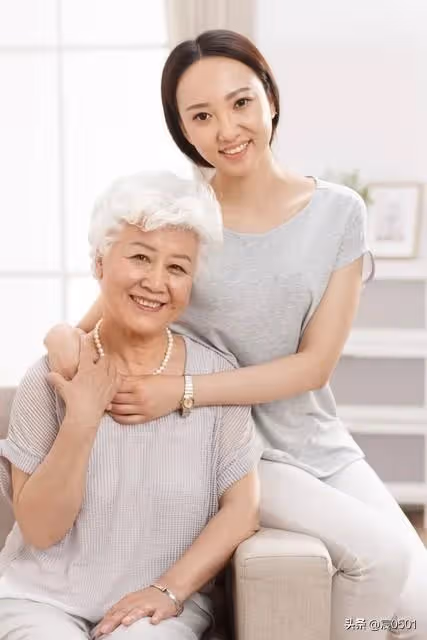 一個小時母親打來十多個電話,女子崩潰:你讓我喘一口氣,可以嗎