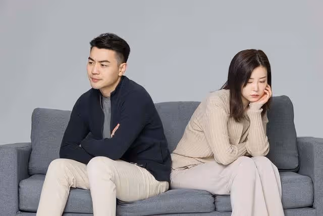 丈夫刪了妻子的男閨蜜,妻子暴跳如雷,丈夫:那我成全你們