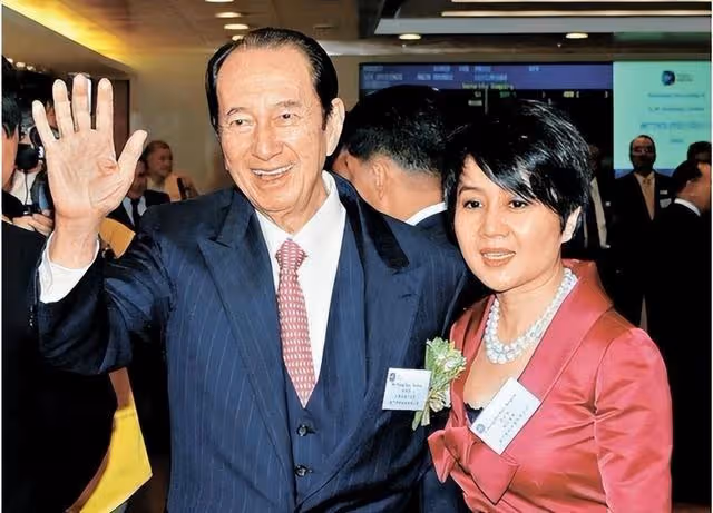 東北小伙辛奇隆：18歲入哈佛，何鴻燊陪嫁14億，將28歲愛女嫁他