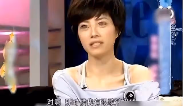 母親當妓女、父親販毒,4次被雪藏,45歲的她要在《浪姐4》翻紅?