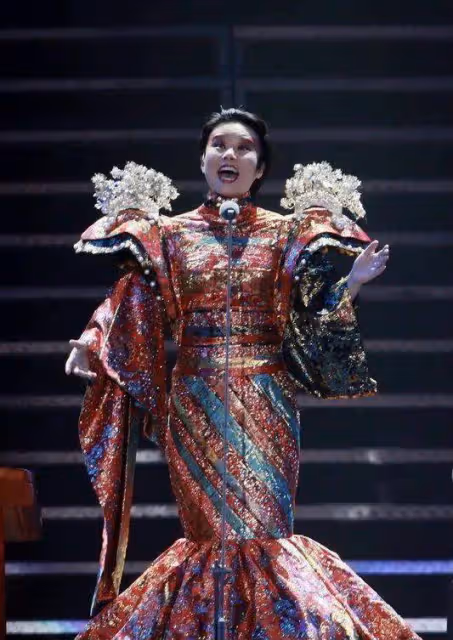 浪姐4初舞台排名出爐,陳嘉樺不負眾望拿下第一,秋瓷炫未進前20