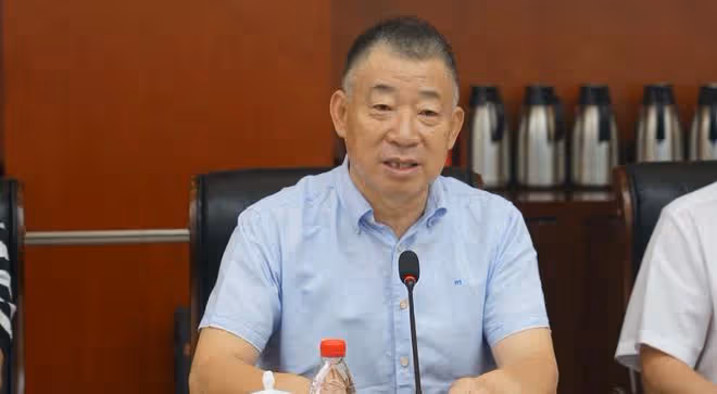 蔡振華被抓真相大曝光,妻子公開透露其動向,該來的誰也躲不掉