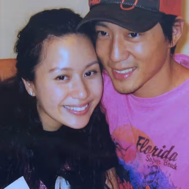 劉愷威前女友開派對慶47歲生日，富二代老公高大帥氣，子女顏值高